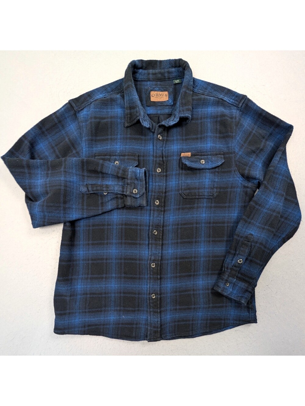 Orvis Mens XL Heavyweight Flannel Shirt Jacket Blue Black Plaid Cotton Pockets